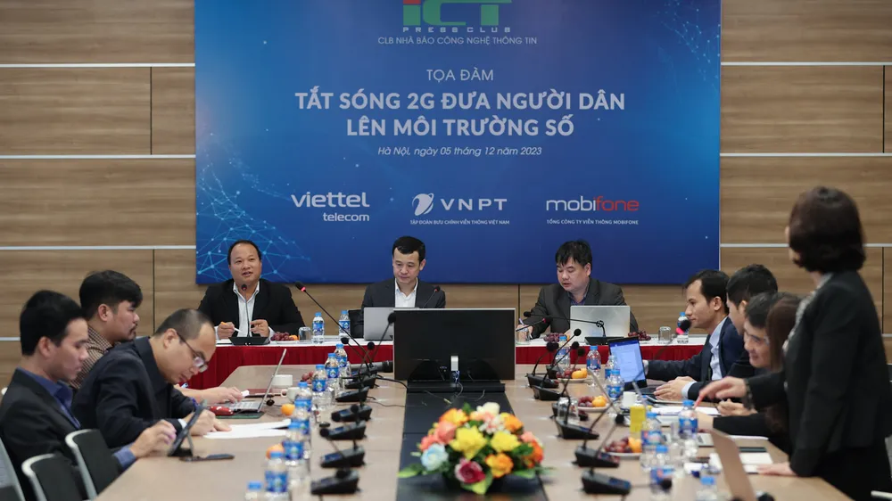 Các nhà mạng cam kết hỗ trợ tối đa người dân chuyển từ 2G lên 4G