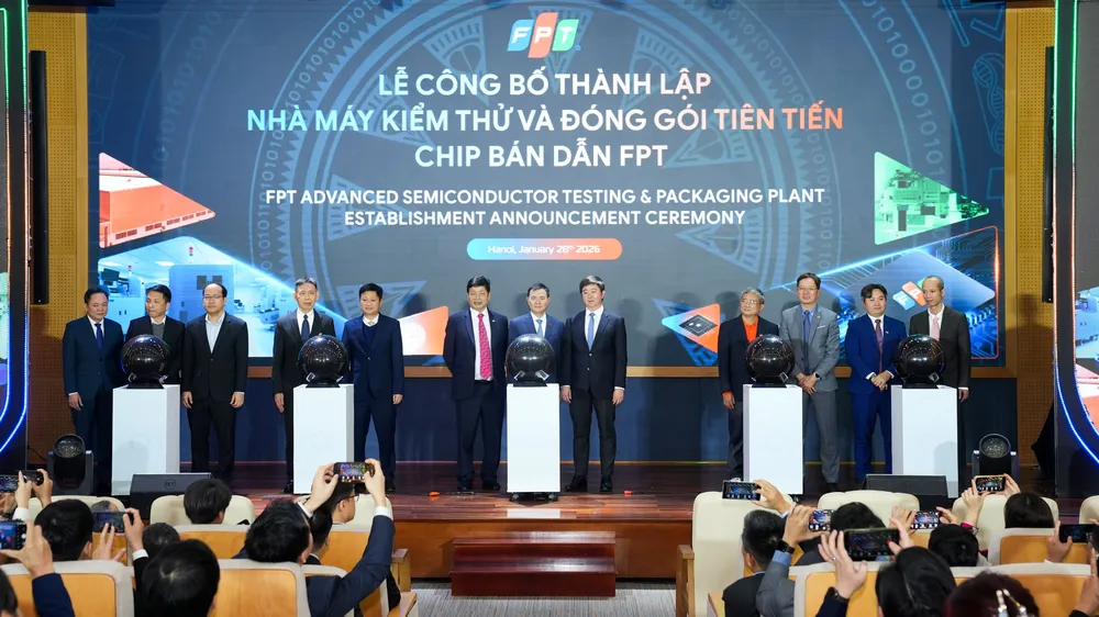 FPT thành lập Nhà máy kiểm thử và đóng gói tiên tiến chip bán dẫn