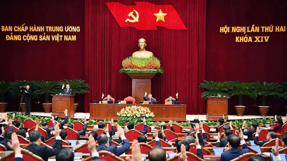 Ngày làm việc thứ 2 của Hội nghị lần thứ 2 Ban Chấp hành Trung ương Đảng khóa XIV
