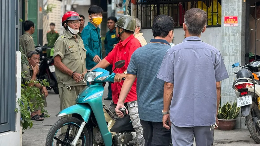 Công an phong tỏa hiện trường vụ giết người tại quận 8 hôm 22-11
