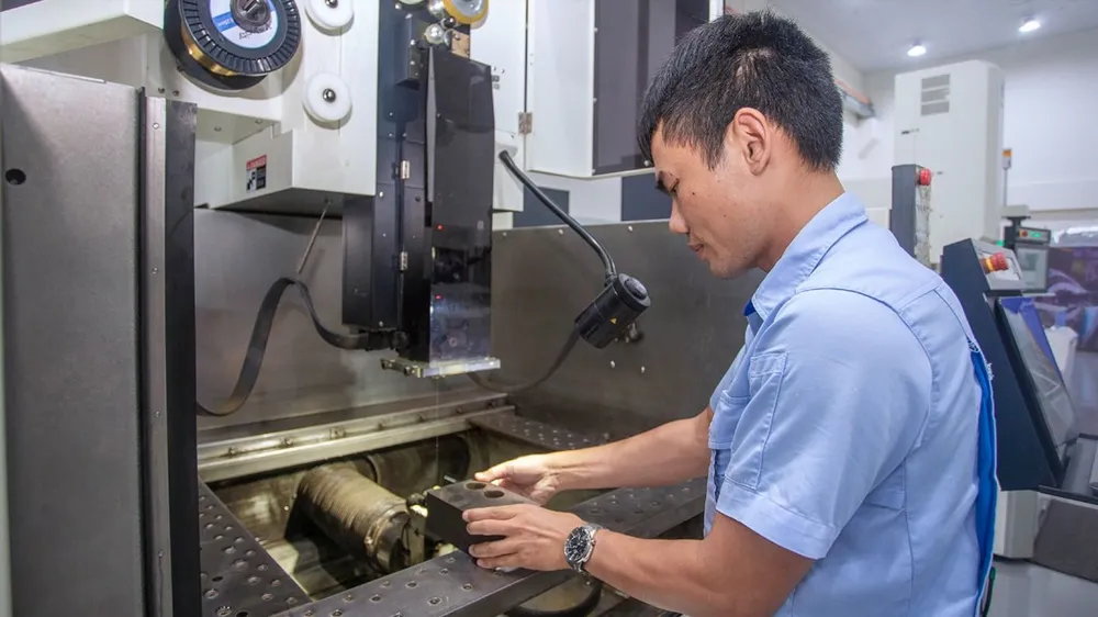 Chủ động chuyển đổi để đón chuỗi cung ứng ngoại