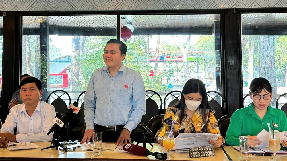 Nhiều chương trình vui Xuân mới lạ tại Công viên Văn hóa Đầm Sen Tết Giáp Thìn 