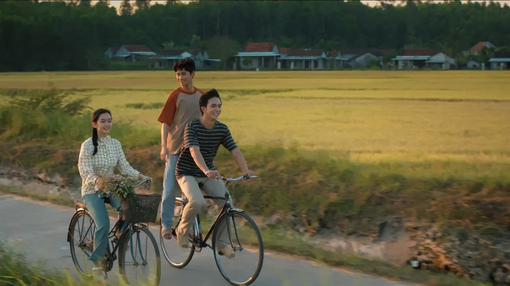 Mối tình học trò trong trẻo trong "Ngày xưa có một chuyện tình"