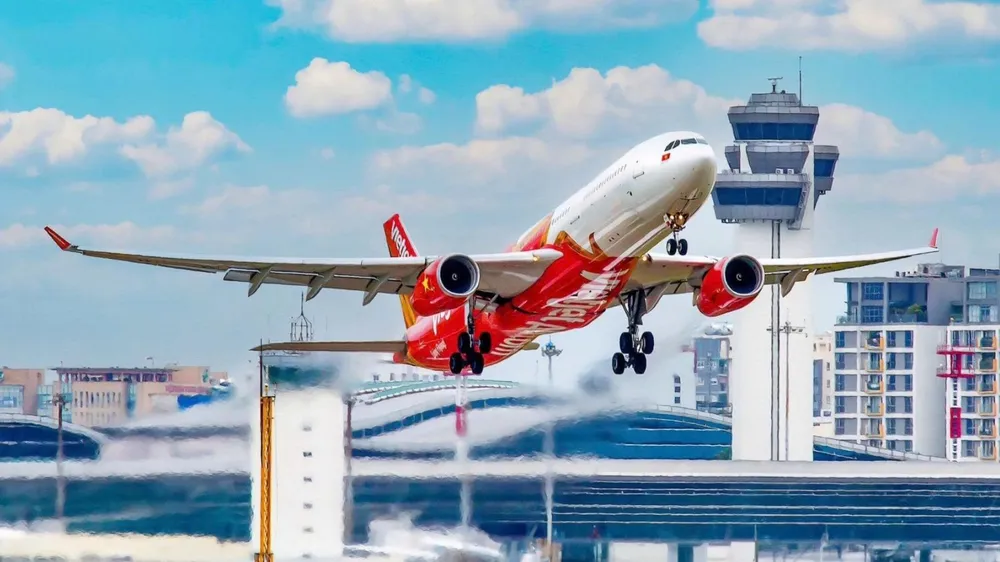 Nhận thông báo chuyến bay Vietjet nhanh chóng, tự động qua Zalo và WhatsApp