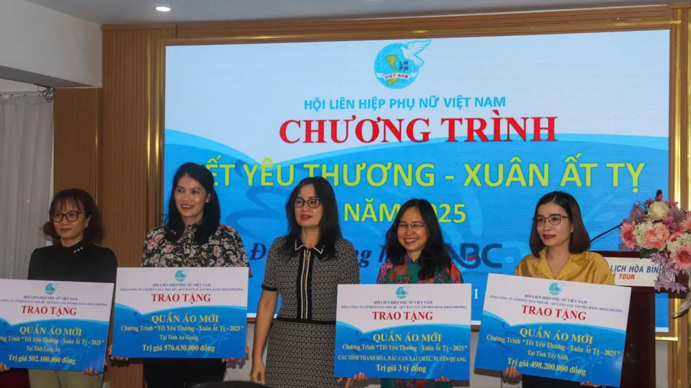 “Tết yêu thương – Xuân Ất Tỵ” sẽ trao hơn 20.000 bộ quần áo mới đến phụ nữ và trẻ em 7 tỉnh