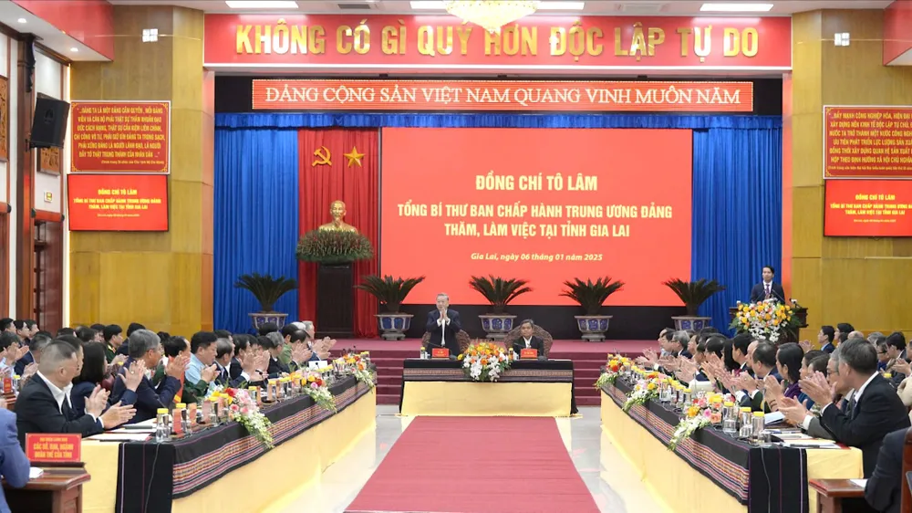 Tổng Bí thư Tô Lâm nhấn mạnh 6 nhiệm vụ đẩy nhanh tốc độ phát triển tỉnh Gia Lai 