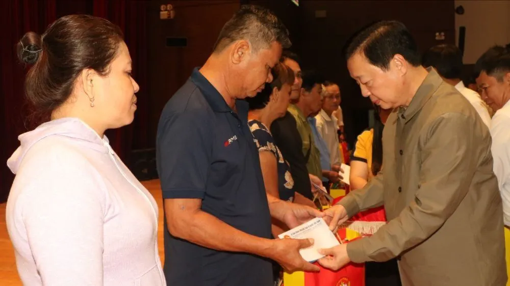 Phó Thủ tướng Trần Hồng Hà thăm, tặng quà tết ở Bình Dương, Bà Rịa - Vũng Tàu