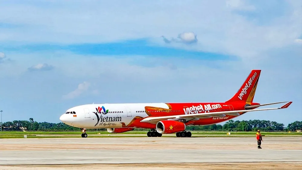 Cùng Vietjet nâng tầm phong cách, du xuân trọn vẹn với ưu đãi 20% cho hạng vé Business, SkyBoss