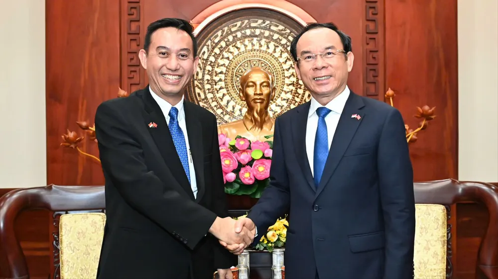 Lãnh đạo TPHCM tiếp Tổng Lãnh sự Indonesia chào từ biệt
