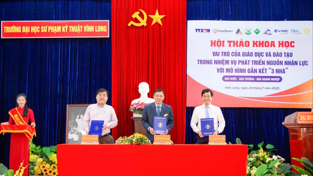 Phát triển nguồn nhân lực với mô hình gắn kết Nhà trường - Nhà nước - Nhà doanh nghiệp