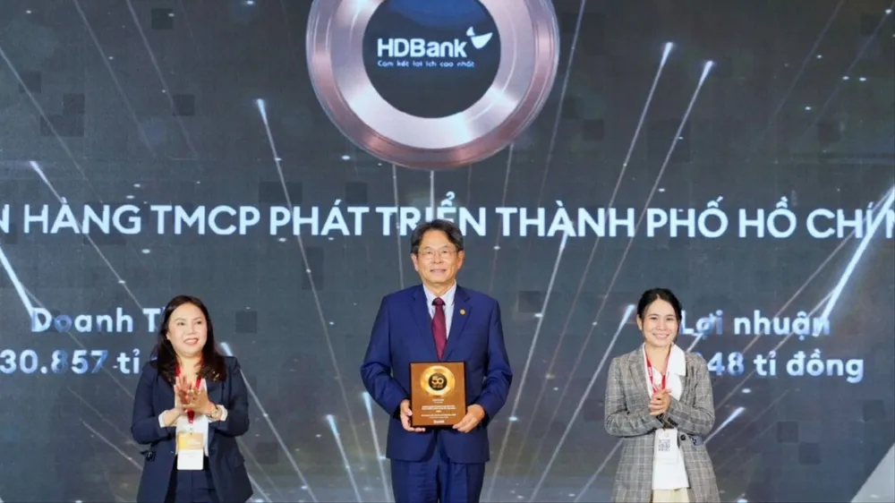 HDBank vào Top 50 doanh nghiệp niêm yết tiêu biểu nhất 2025