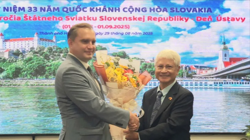 Họp mặt kỷ niệm 33 năm Quốc khánh Slovakia