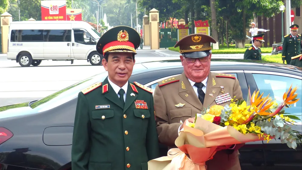 Khẳng định mối quan hệ trong sáng, thủy chung, bền chặt giữa Việt Nam và Cuba