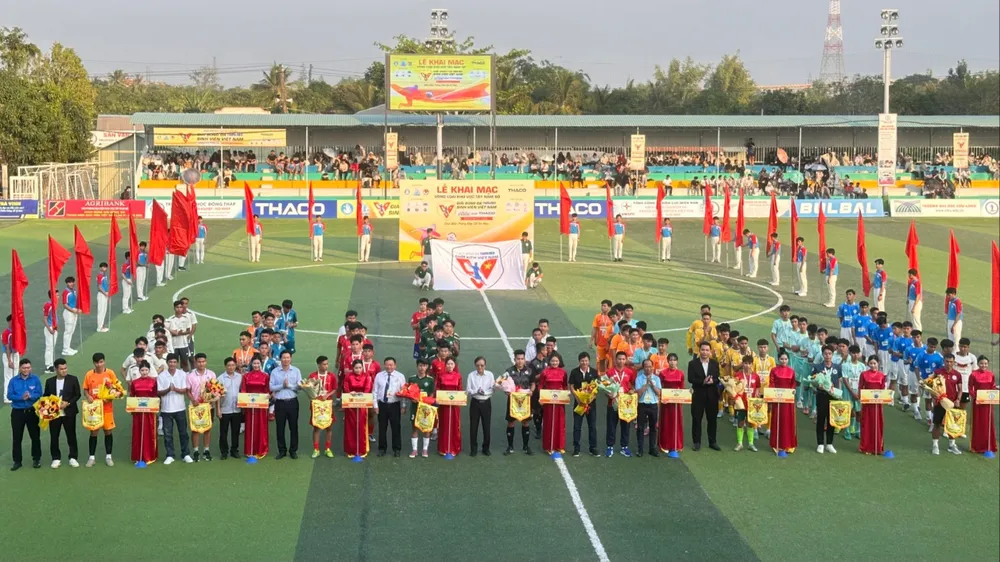 Khai mạc Giải bóng đá Thanh Niên sinh viên VN lần IV-2026 Cúp THACO (khu vực Tây Nam bộ)