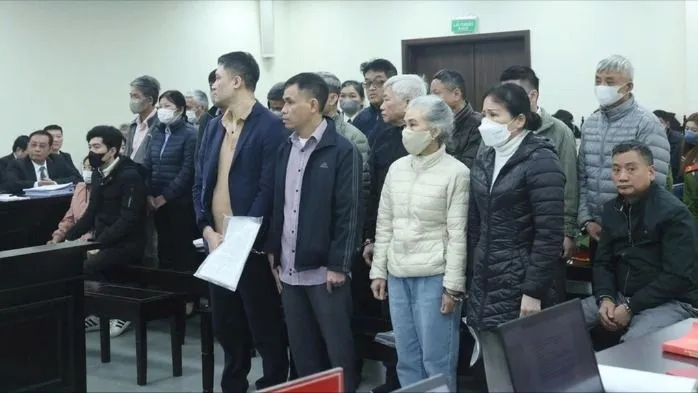 Cựu Viện trưởng Viện Y dược học dân tộc TPHCM hầu tòa
