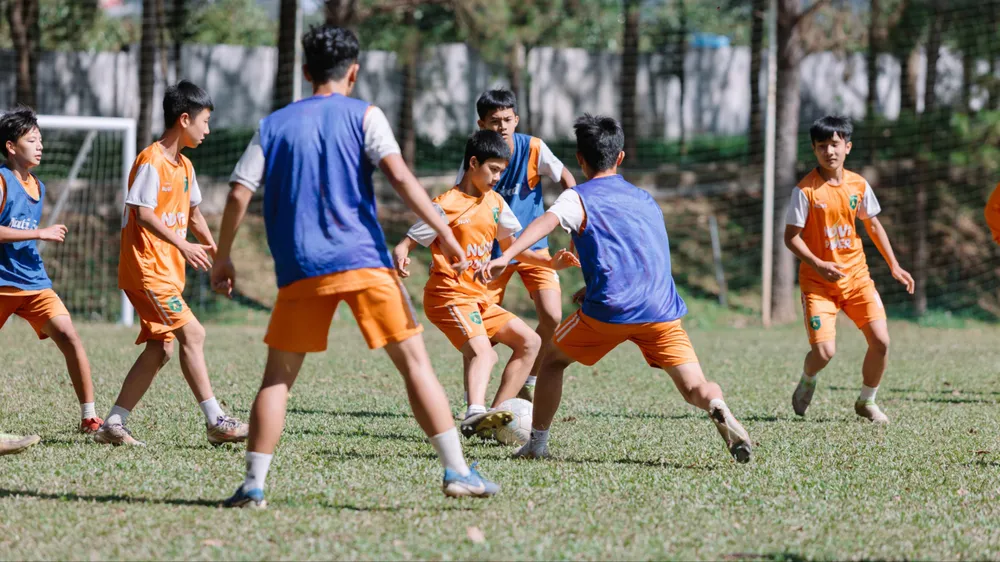 Đi trước và đón đầu