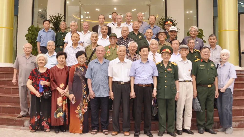 Hồi ức của người cắm cờ giải phóng tại Trại Davis trong sáng 30-4-1975