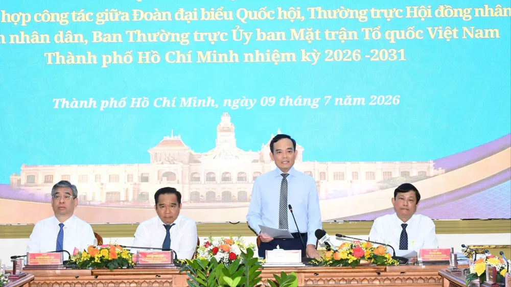 Bí thư Thành ủy TPHCM Trần Lưu Quang: Áp dụng mạnh mẽ chuyển đổi số trong công tác phối hợp