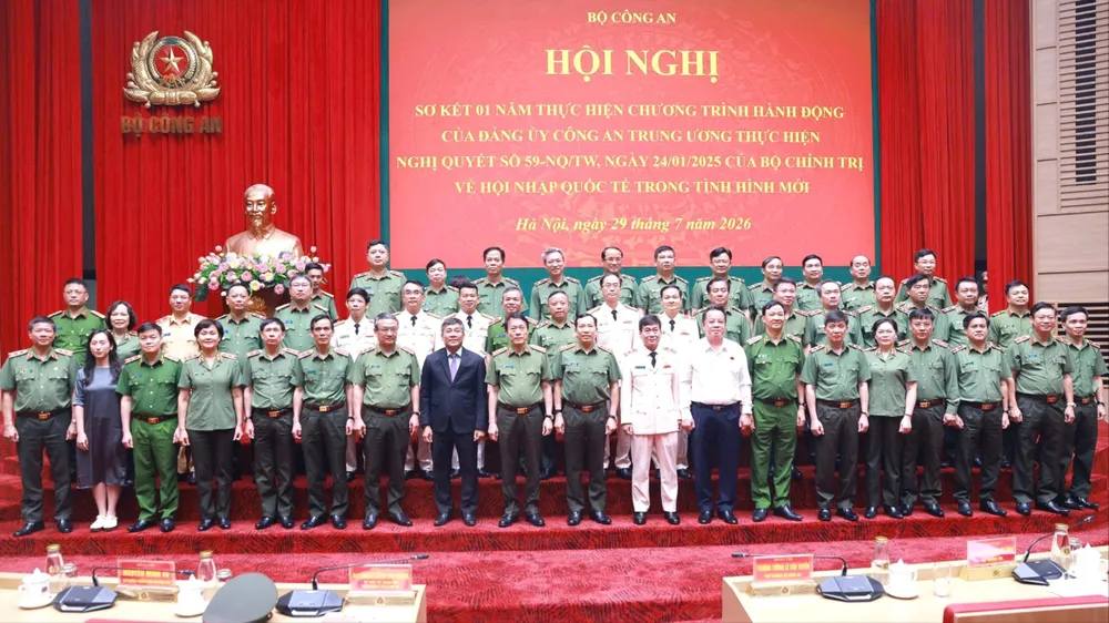 Chủ động giải quyết các yếu tố phức tạp về an ninh, trật tự từ sớm, từ xa