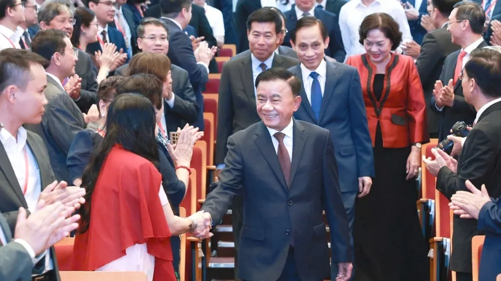 Thường trực Ban Bí thư Trần Cẩm Tú dự phiên họp toàn thể về đối ngoại Đảng và đối ngoại nhân dân, sáng 5-8. Ảnh: VIẾT CHUNG