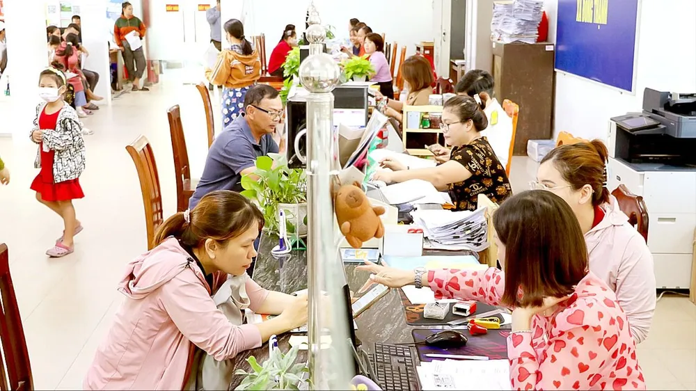 Cán bộ giỏi AI, người dân hưởng lợi 