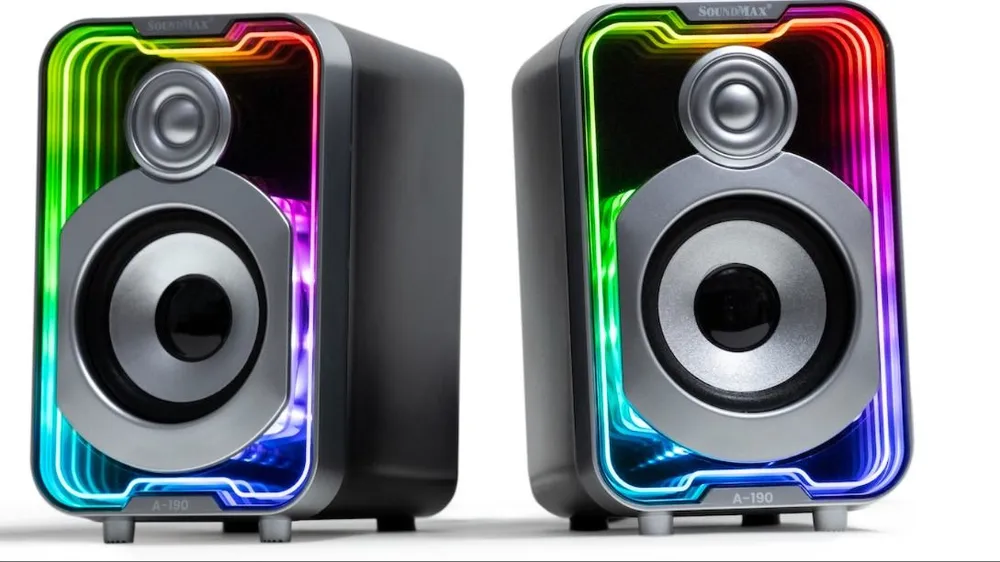 Loa SoundMax A-190 với đèn LED ấn tượng
