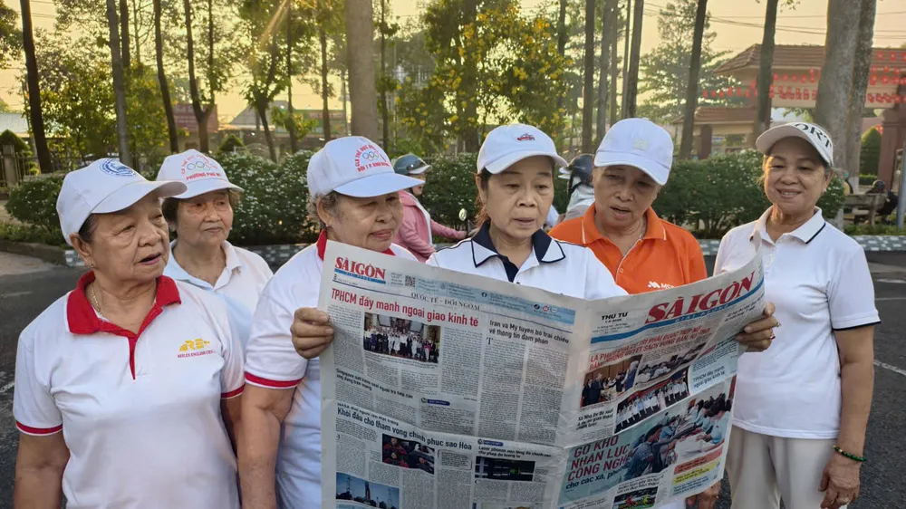  Phát hành Báo Sài Gòn Giải Phóng đến cơ sở