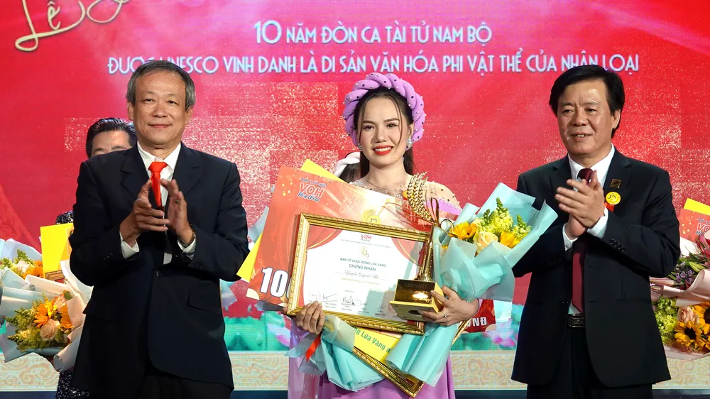 Thí sinh Nguyễn Quỳnh Như (Bạc Liêu) đoạt giải Quán quân "Bông lúa vàng" 2023. Ảnh: THÚY BÌNH