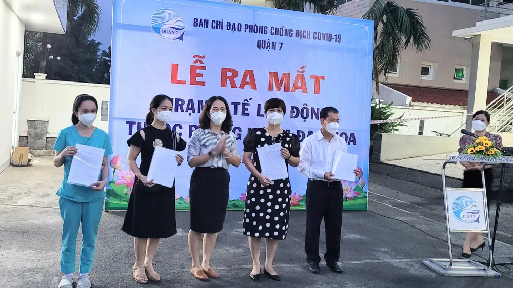 Quận 7 ra mắt 4 trạm y tế lưu động tại các cơ sở y tế tư nhân