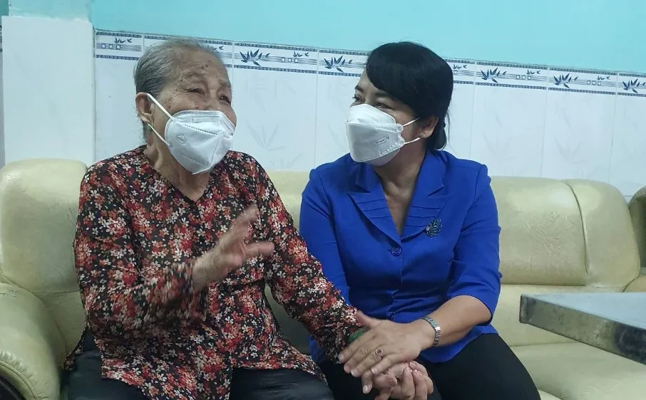 Thăm, chúc thọ người cao tuổi tiêu biểu ở TPHCM