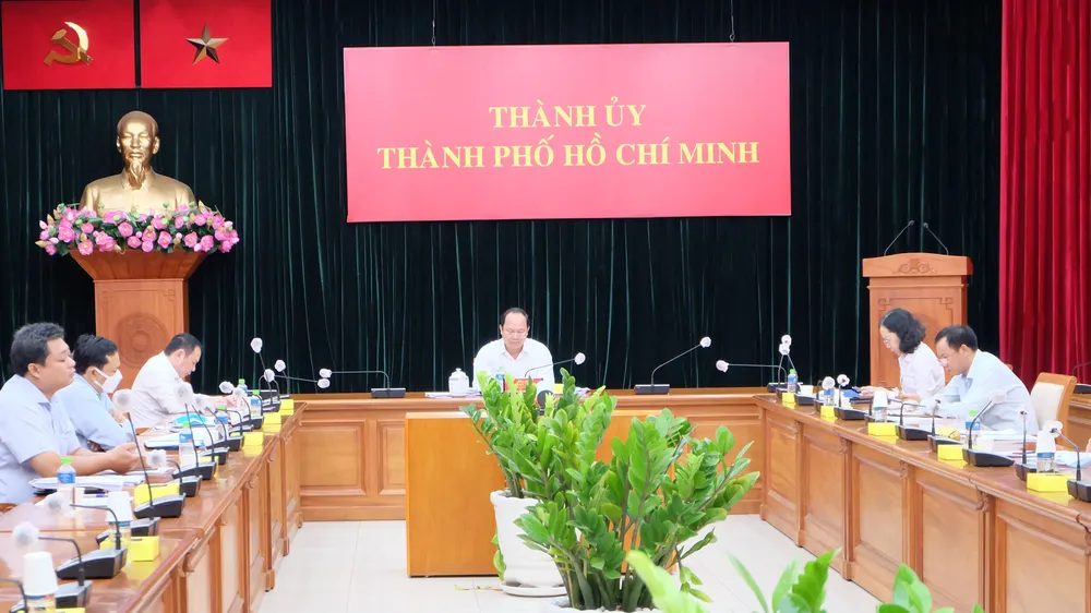 TPHCM chú trọng cung cấp thông tin chính thống cho đảng viên ở ngoài nước