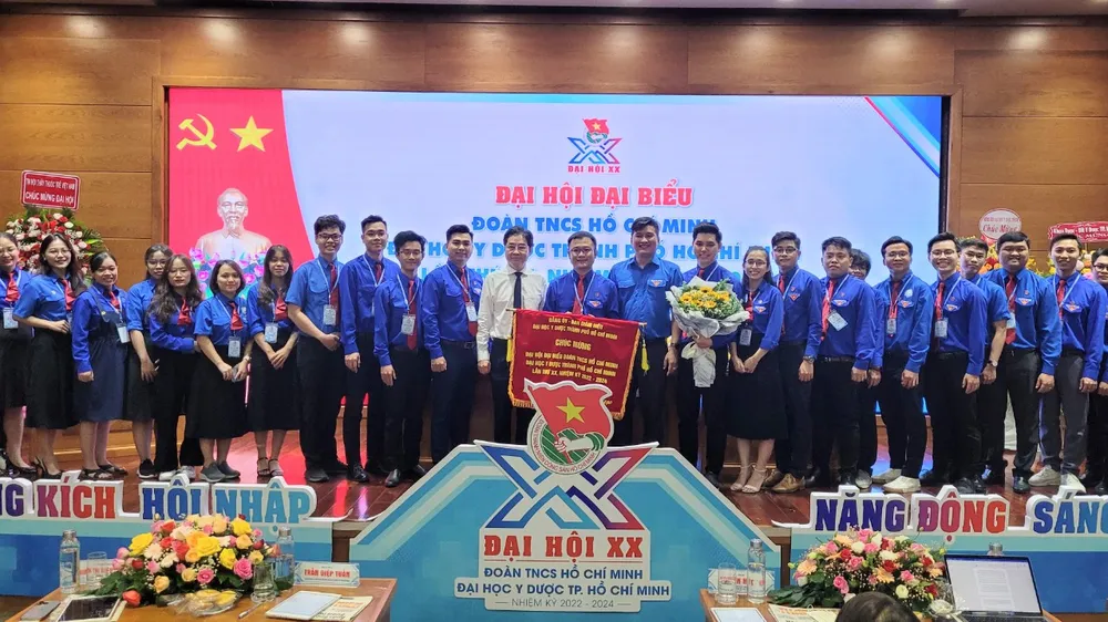 Tuổi trẻ ĐH Y Dược TPHCM hỗ trợ nâng cao năng lực y tế cơ sở