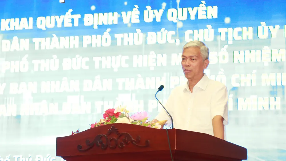 Thực hiện phân cấp ủy quyền: Không thêm thủ tục, tránh phiền hà cho người dân