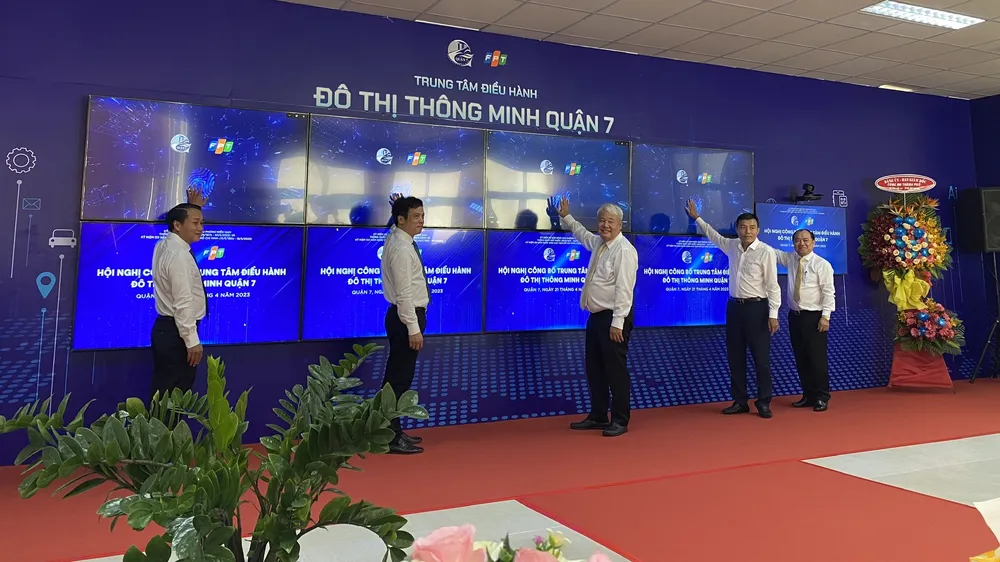Quận 7 ra mắt Trung tâm Điều hành đô thị thông minh