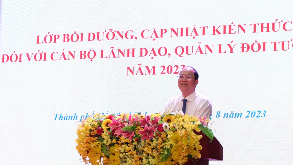 TPHCM: 900 cán bộ lãnh đạo, quản lý tham gia bồi dưỡng, cập nhật kiến thức