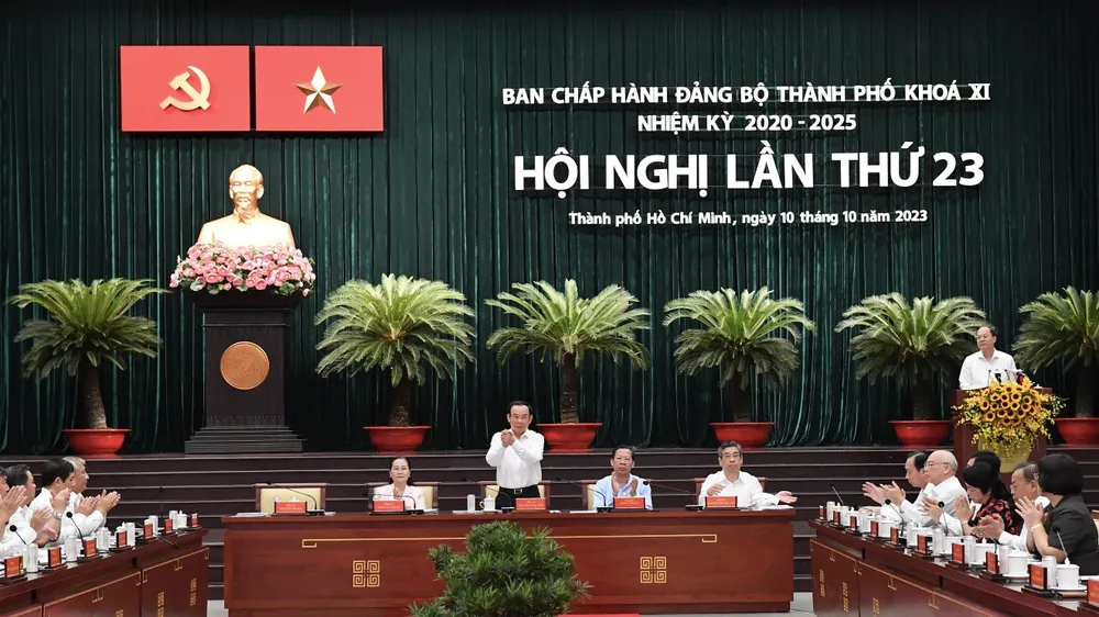 Bí thư Thành ủy TPHCM Nguyễn Văn Nên: Phải đưa ra các giải pháp đủ mạnh để tạo chuyển biến kinh tế - xã hội 3 tháng cuối năm