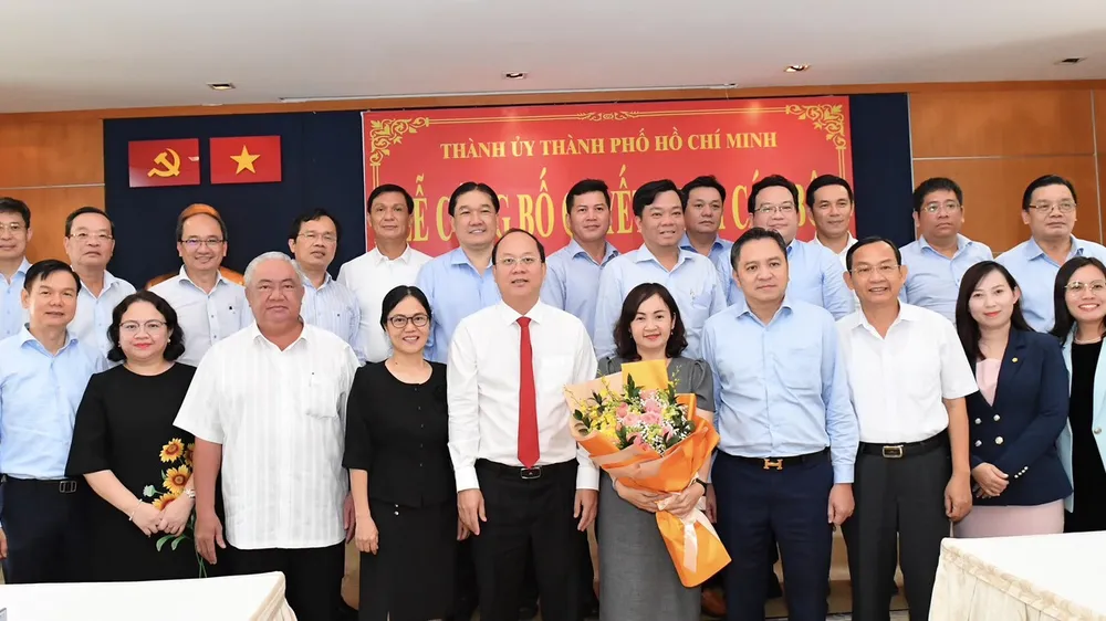 Đồng chí Nguyễn Thụy Tường Linh làm Phó Bí thư Đảng ủy Saigontourist