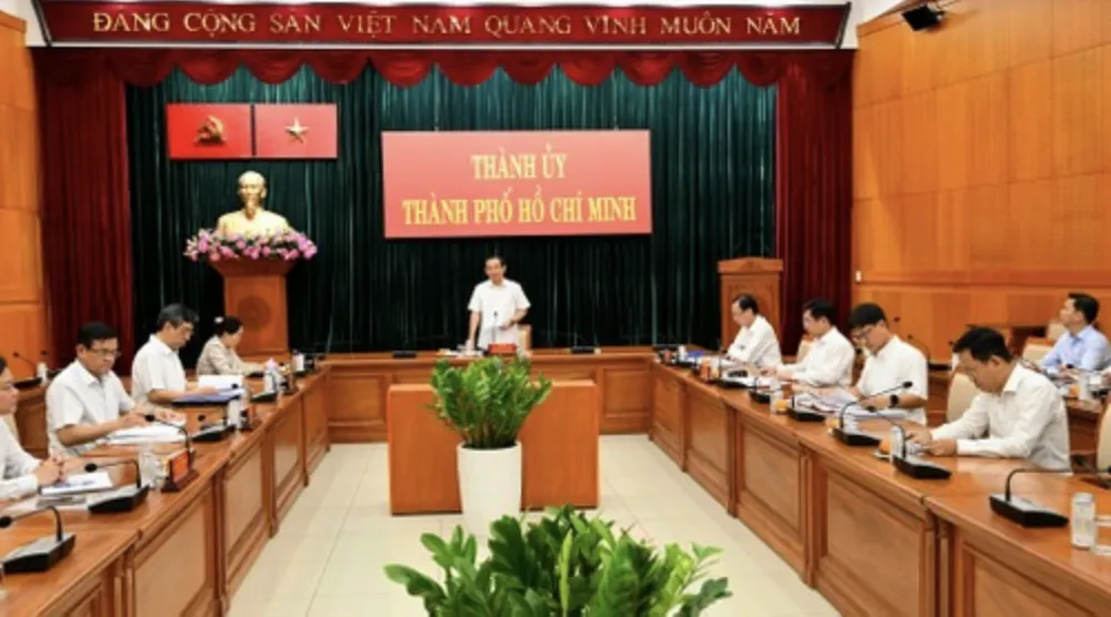 Thành ủy TPHCM mua tin về phòng chống tham nhũng, tiêu cực