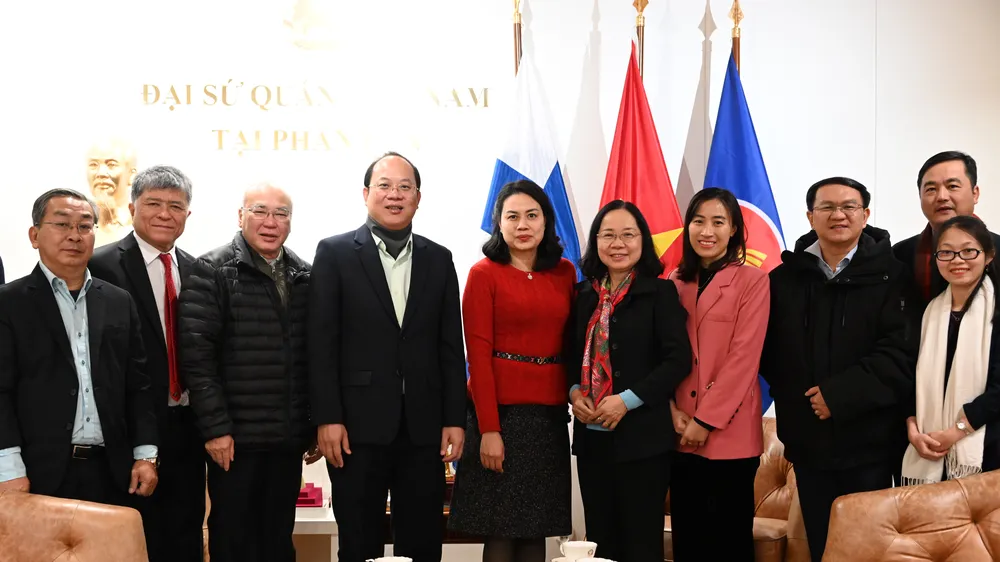 Đoàn đại biểu TPHCM thăm Đại sứ quán Việt Nam tại Phần Lan