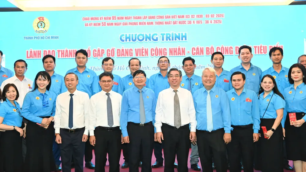 Phát huy vai trò của công đoàn là cầu nối mật thiết giữa Đảng, chính quyền các cấp với công nhân lao động