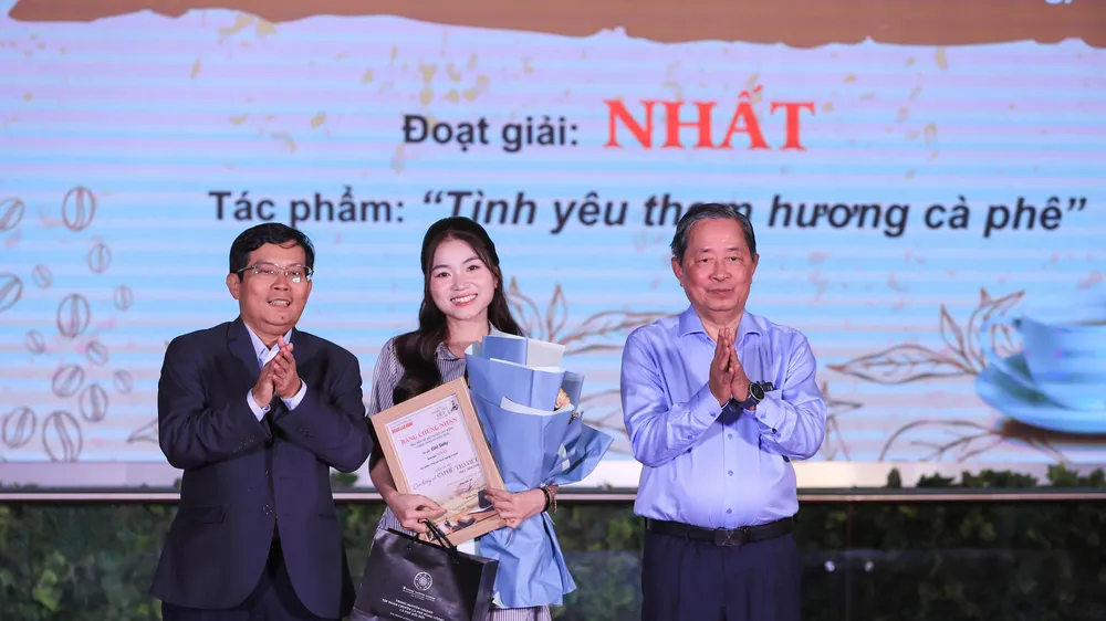 Sân chơi kết nối cộng đồng yêu cà phê, trà Việt