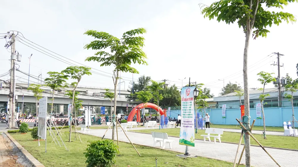 Phường Tăng Nhơn Phú tăng mảng xanh từ nguồn xã hội hóa