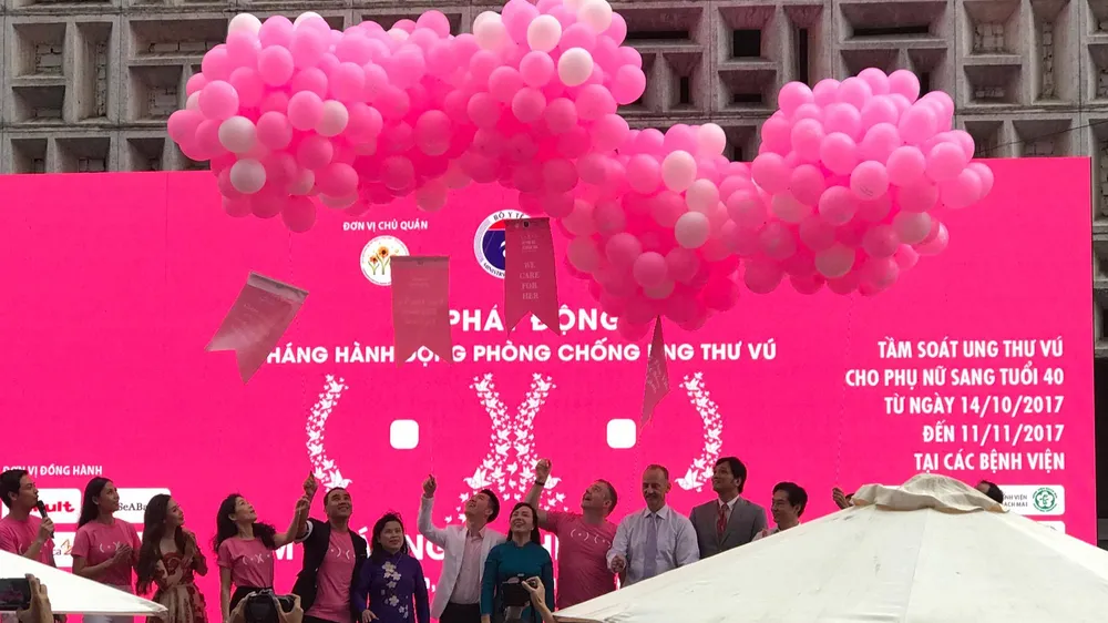 Toàn cảnh lễ phát động. Ảnh: DIỄM TUỆ