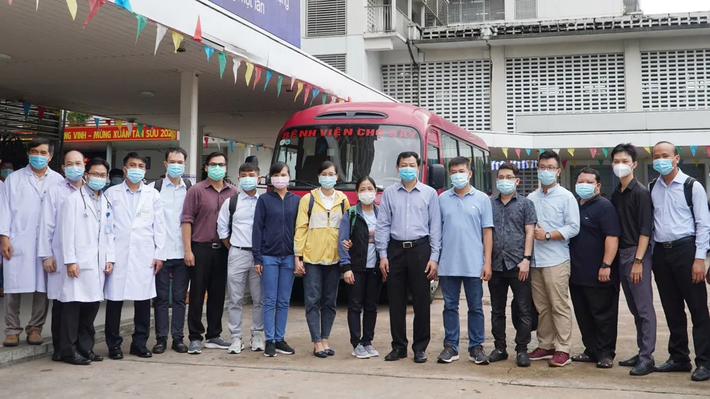 Đội phản ứng nhanh Bệnh viện Chợ Rẫy đến “điểm nóng” Bắc Giang