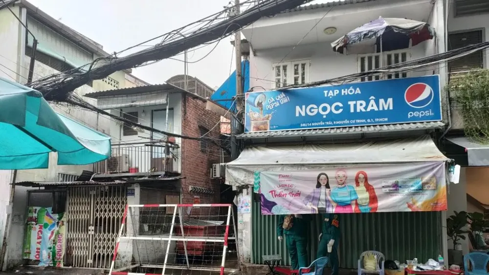 Hẻm 245 đường Nguyễn Trãi, phường Nguyễn Cư Trinh, quận 1 đã được cách ly, phong tỏa