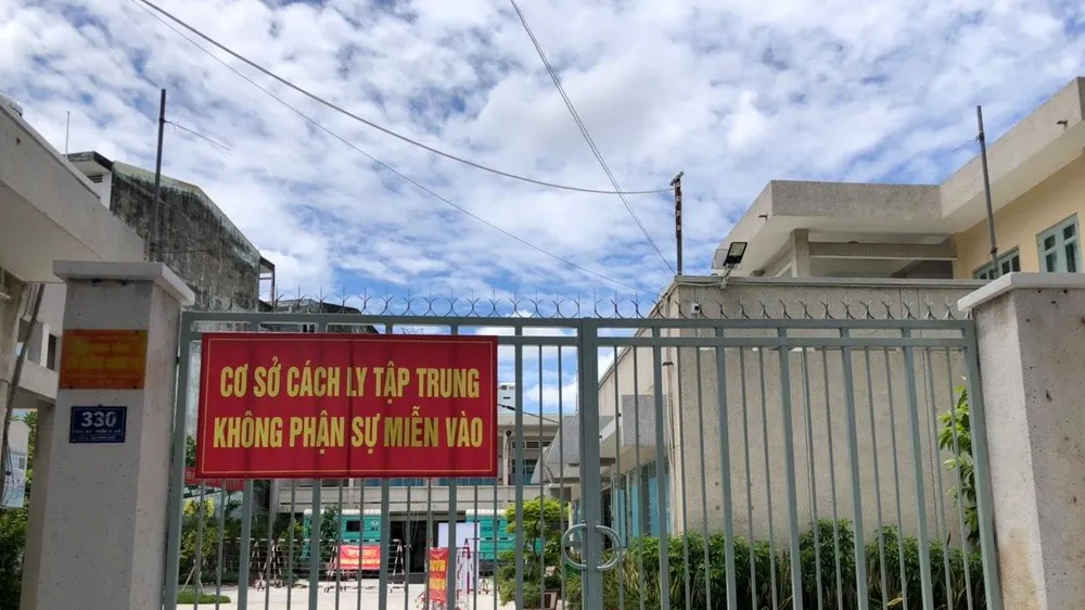 Khu cách ly y tế tập trung số 2 của quận Gò Vấp đặt tại Trung tâm Bồi dưỡng chính trị quận