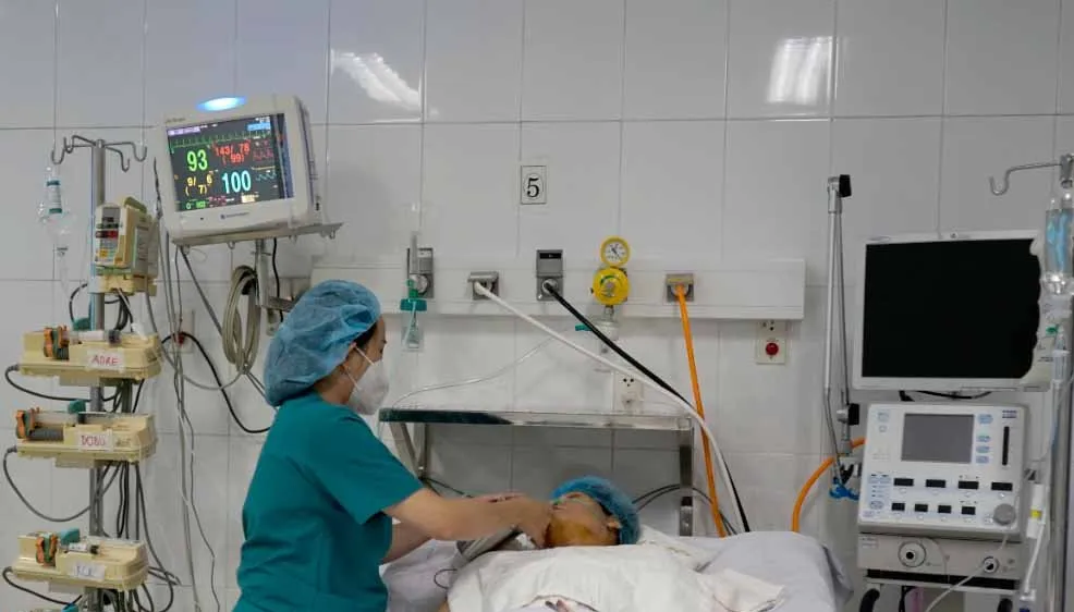 Bệnh nhân hồi phục sau phẫu thuật ​