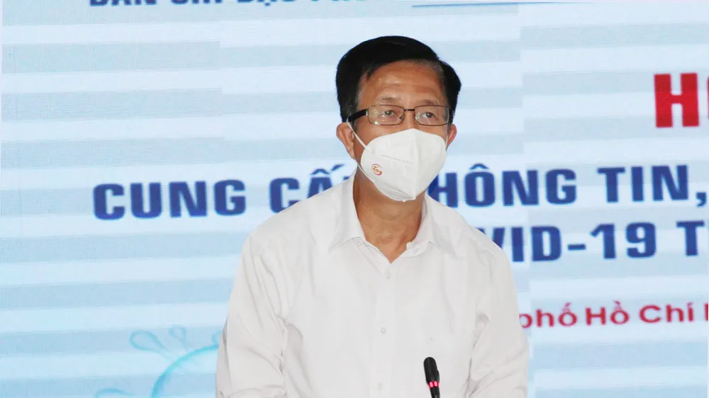 Phó Trưởng Ban Chỉ đạo Phạm Đức Hải thông tin tại buổi họp báo