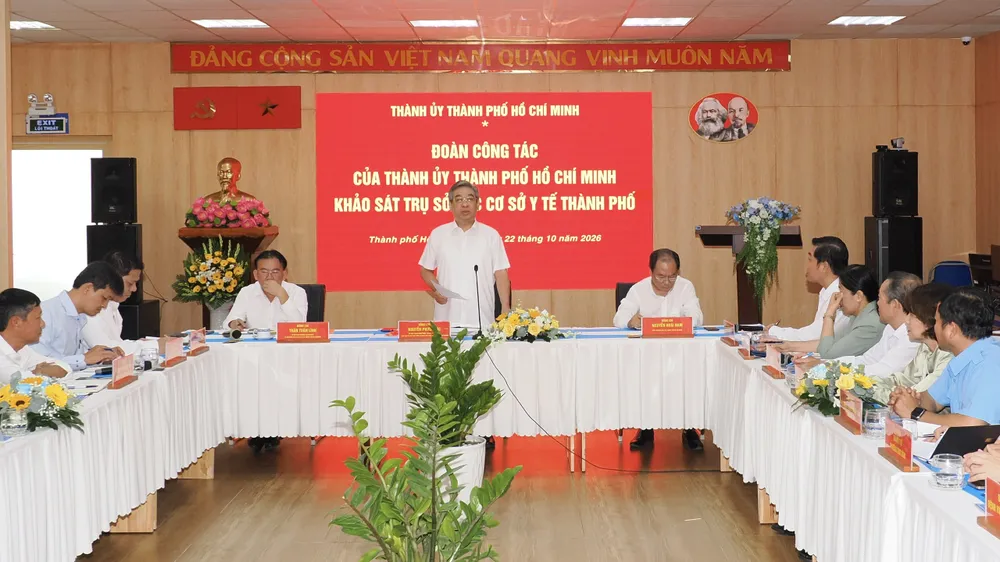 Phó Bí thư Thành ủy TPHCM Nguyễn Phước Lộc phát biểu tại buổi làm việc (Ảnh: HOÀNG HÙNG)