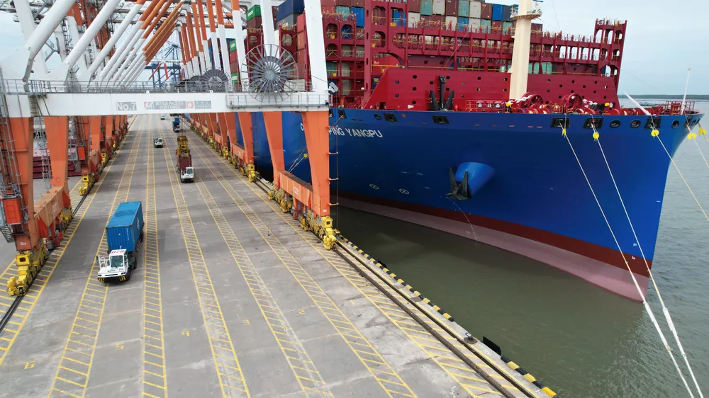 Sản lượng tàu mẹ thông qua Cái Mép – Thị Vải đạt 5,6 triệu TEUs, tăng 18%